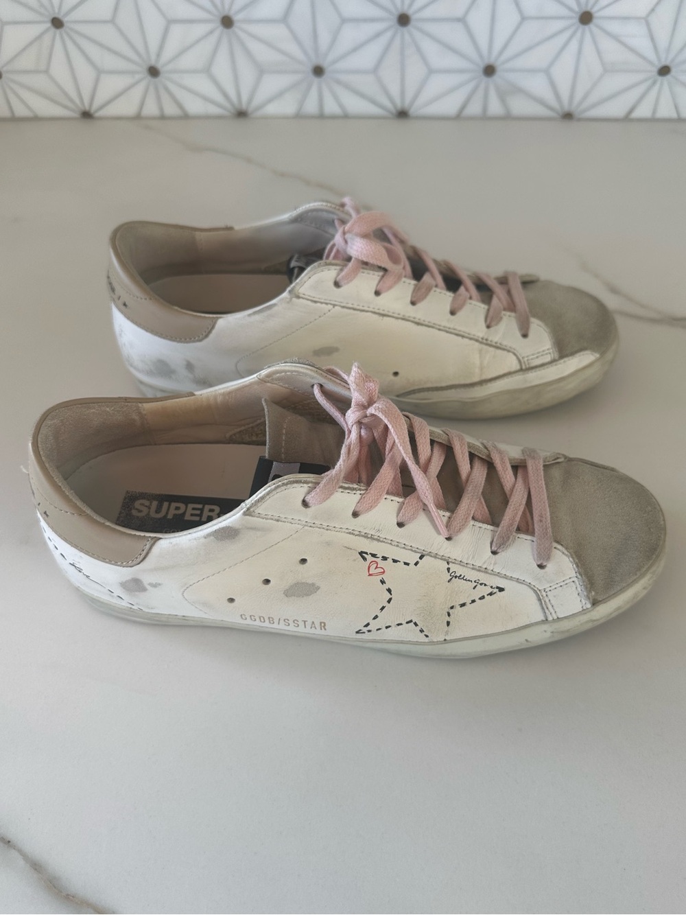 Golden Goose Women's Superstar White Leather Sneakers, Pink Laces, Size 39, VGUC